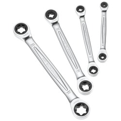 Set of 4 socket wrenches
