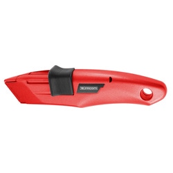 Safety knife with retractable blade