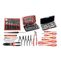 69-piece set of electricians tools