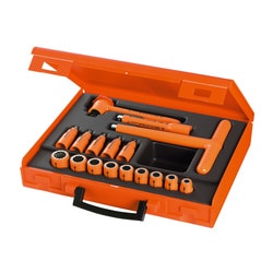 Set of 17 VSE series 1,000 Volt insulated tools