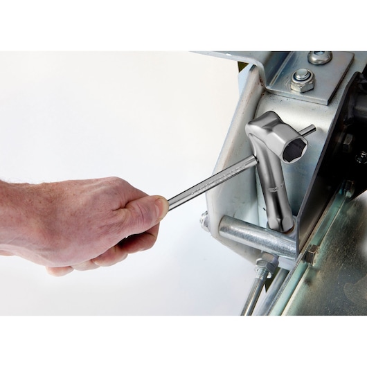 ANGLED BOX WRENCH - 92A - 6X6 Points - Passage Hole - 8 mm